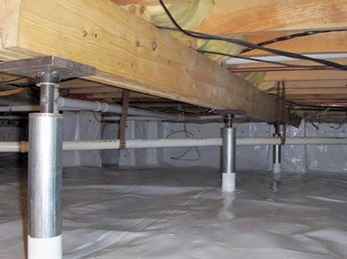 Should You Repair Crawl Space Sagging Floors or Call a Pro?
