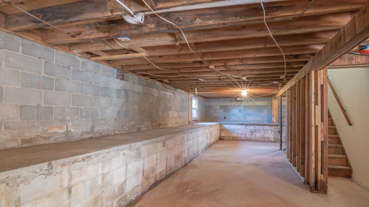 Crawl Space Drainage Solutions: The Complete Guide